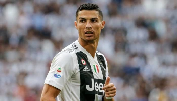 Роналду и Месси установили два мировых рекорда в один день