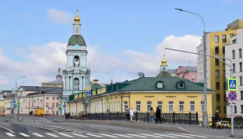 Синоптики сообщили о пасмурной и сухой погоде в Москве 5 апреля