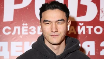 РИА Новости: комик Сабуров вылетит в Алма-Ату в ближайшее время