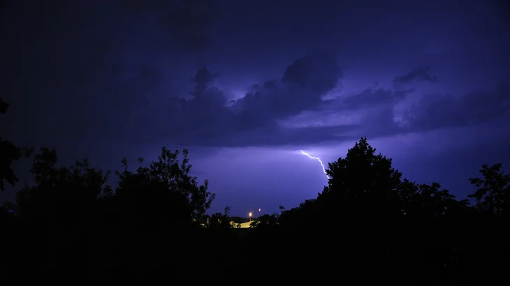 Вильфанд рассказал, когда москвичи услышат первую грозу Вильфанд рассказал, когда москвичи услышат первую грозу