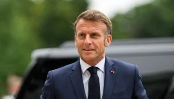 Макрон хочет, чтобы Европа возобновила диалог с Путиным