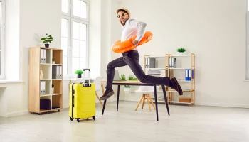 Названы самые выгодные месяцы для отпуска до конца 2024 года