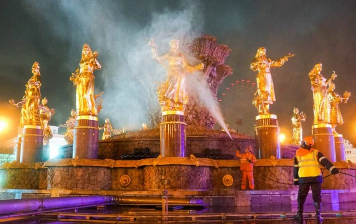 Фонтаны на ВДНХ начали готовить к открытию сезона Фонтаны на ВДНХ начали готовить к открытию сезона