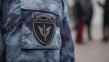 Силовики провели рейд на вечеринке в честь десятилетия альманаха moloko plus Силовики провели рейд на вечеринке в честь десятилетия альманаха moloko plus