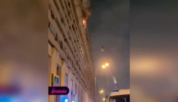 Движение на Большой Тульской улице в Москве затруднено из-за пожара