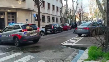 Посольство РФ: сотрудники генконсульства РФ в Марселе не пострадали в результате взрывов