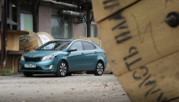 Суд конфисковал у женщины Hyundai Solaris за повторную пьяную езду в Клину