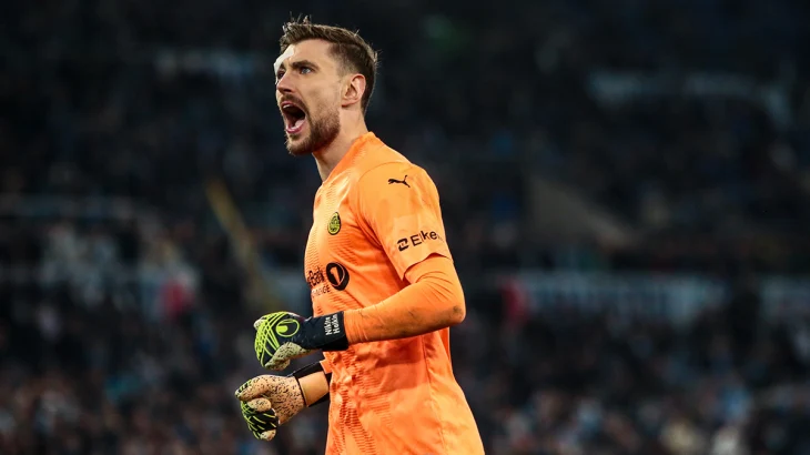 «Было сюрпризом»: вратарь Хайкин высказался о получении гражданства Норвегии «Было сюрпризом»: вратарь Хайкин высказался о получении гражданства Норвегии