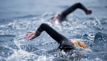 Российских юниоров допустили к соревнованиям по триатлону с флагом и гимном