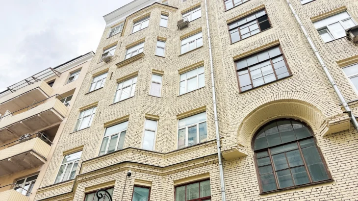 В Пресненском районе возвращают первозданный облик старинному дому в стиле модерн В Пресненском районе возвращают первозданный облик старинному дому в стиле модерн