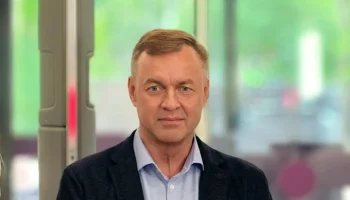 Военный врач Дмитрий Назаров провел акцию ко Дню медика в ЮЗАО