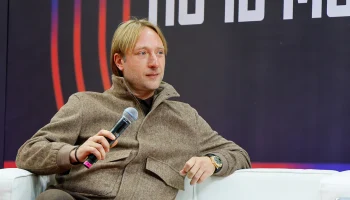 Плющенко заявил, что в России его сын Александр &laquo;никому был не нужен&raquo;