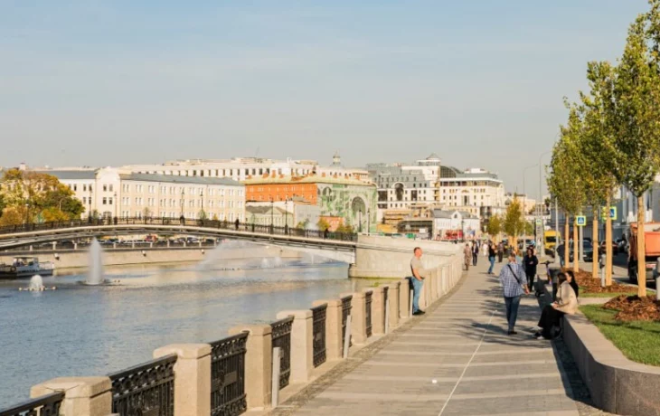 Комфортное прогулочное пространство появилось на Кадашевской набережной Комфортное прогулочное пространство появилось на Кадашевской набережной