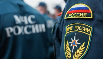 Shot: Более 700 человек эвакуировали из отеля Azimut в центре Москвы