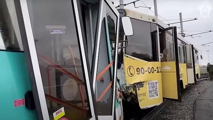 86 пострадавших выписали из больниц в Кемерове после ДТП с двумя трамваями 86 пострадавших выписали из больниц в Кемерове после ДТП с двумя трамваями