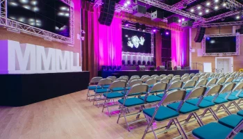 Собянин: Через mos.ru можно арендовать площадки для культурных мероприятий