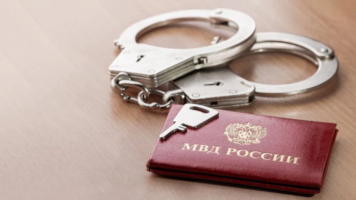 Мужчину со свертками мефедрона задержали в Тропарево-Никулино Мужчину со свертками мефедрона задержали в Тропарево-Никулино