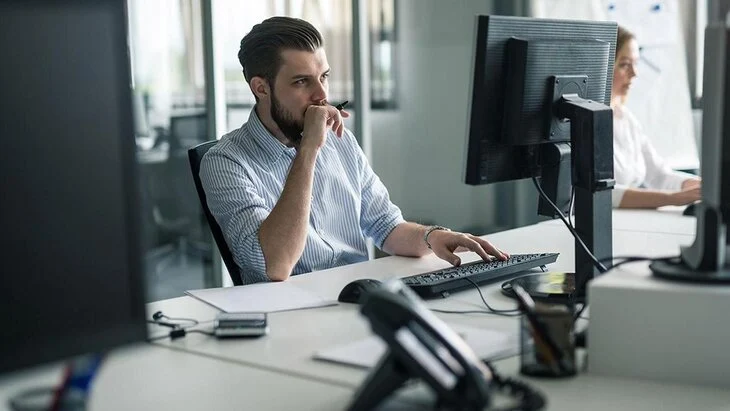 Более 370 тыс предпринимателей зарегистрированы на столичном портале поставщиков Более 370 тыс предпринимателей зарегистрированы на столичном портале поставщиков