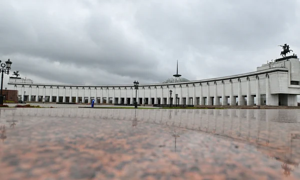 В Музее Победы торжественно открыли выставку в честь летчика-героя