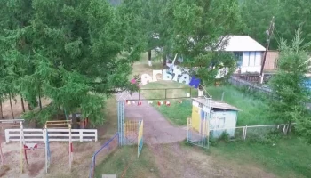 В Туве 31 ребенок госпитализирован после закрытия смены в лагере