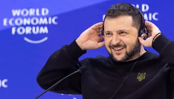 &laquo;Страна&raquo;: Зеленский фактически отверг предложение Путина о перемирии в мае