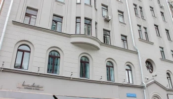 В центре столицы завершился капремонт исторического дома, возведенного по проекту архитектора И. А. 