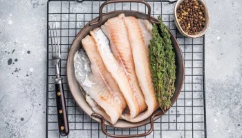 Пикша стала самой подешевевшей рыбой в России в 2026 году