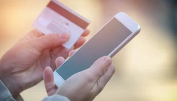 ФНС опровергла сообщения о контроле переводов 10 млн граждан