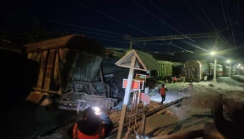 Число пострадавших при столкновении поездов в Мурманской области выросло до 27