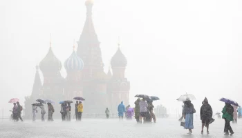 &laquo;Желтый&raquo; уровень опасности из-за грозы продлили в Москве до вечера 17 июня