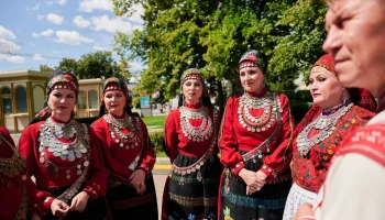 Москва отметит удмуртский праздник Гербер на ВДНХ 4 июля