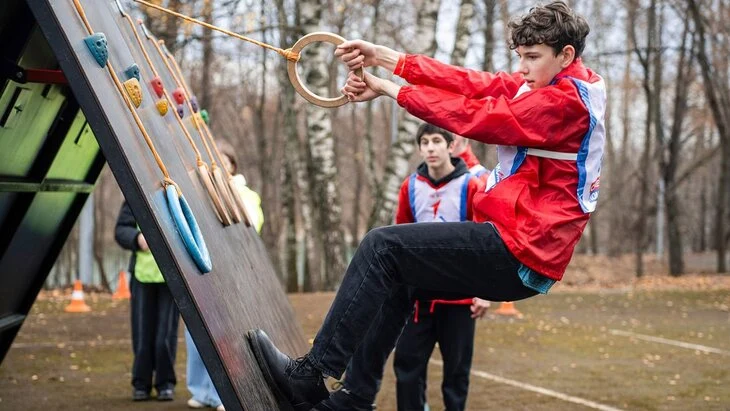 Две тысячи человек приняли участие в фестивале "Семейная команда" Две тысячи человек приняли участие в фестивале "Семейная команда"
