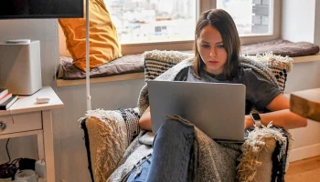 Горожане получили более 120 тысяч видеоконсультаций на mos.ru в 2025 году