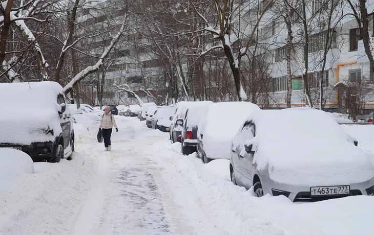 Синоптики предупредили москвичей о снежной и морозной погоде 27 января Синоптики предупредили москвичей о снежной и морозной погоде 27 января