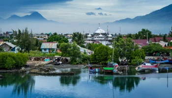 Число погибших от оползней в Индонезии превысило 500 человек