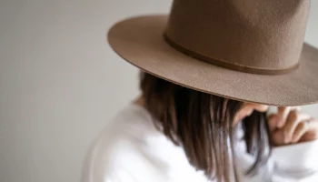 Уникальную коллекцию шляп представят на ВДНХ