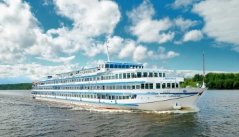 Роспотребнадзор выявил норовирус у 37 пассажиров теплохода "Николай Карамзин"