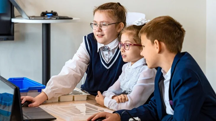 На столичном портале потребителя рассказали, как защитить ребенка в интернете На столичном портале потребителя рассказали, как защитить ребенка в интернете