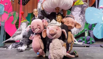 Москвичам рассказали, что посмотреть в театрах до конца октября