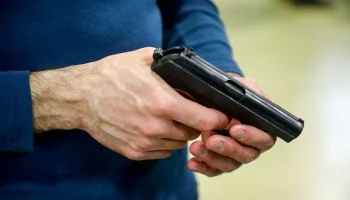 Уголовное дело возбудили после стрельбы в полицейских в Домодедове