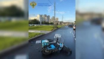 Два человека погибли в ДТП с участием мотоцикла на севере Москвы