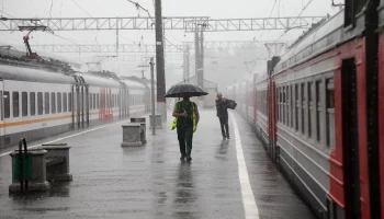 МЧС предупредило москвичей о сильном дожде и грозе с 18 на 19 апреля