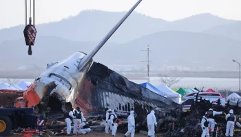 Мужчина потерял 12 членов семьи в авиакатастрофе в Южной Корее