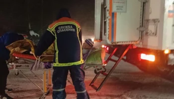 Почти 150 человек эвакуировали с заснеженной трассы в Саратовской области Почти 150 человек эвакуировали с заснеженной трассы в Саратовской области