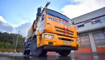 Бригады Мосводостока дежурят на улицах Москвы из-за ливня
