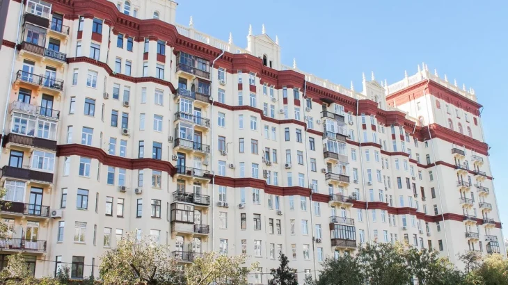 Величественный облик вернут жилому дому на 3-й Фрунзенской улице Величественный облик вернут жилому дому на 3-й Фрунзенской улице