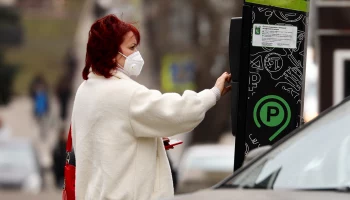 Стоимость парковки изменилась на ряде улиц в Москве