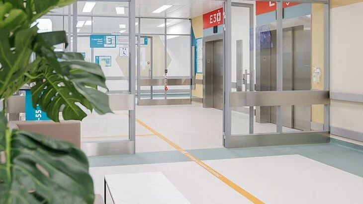 Современные лифты установили в 142 медучреждениях столицы Современные лифты установили в 142 медучреждениях столицы