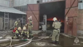 Пожар на складе с бумагой в Ростове-на-Дону потушен