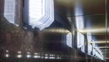 Более 19 тыс светильников заменили в переходах и тоннелях Москвы